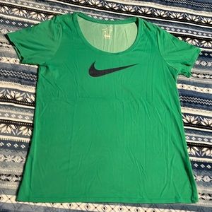 Nike tee